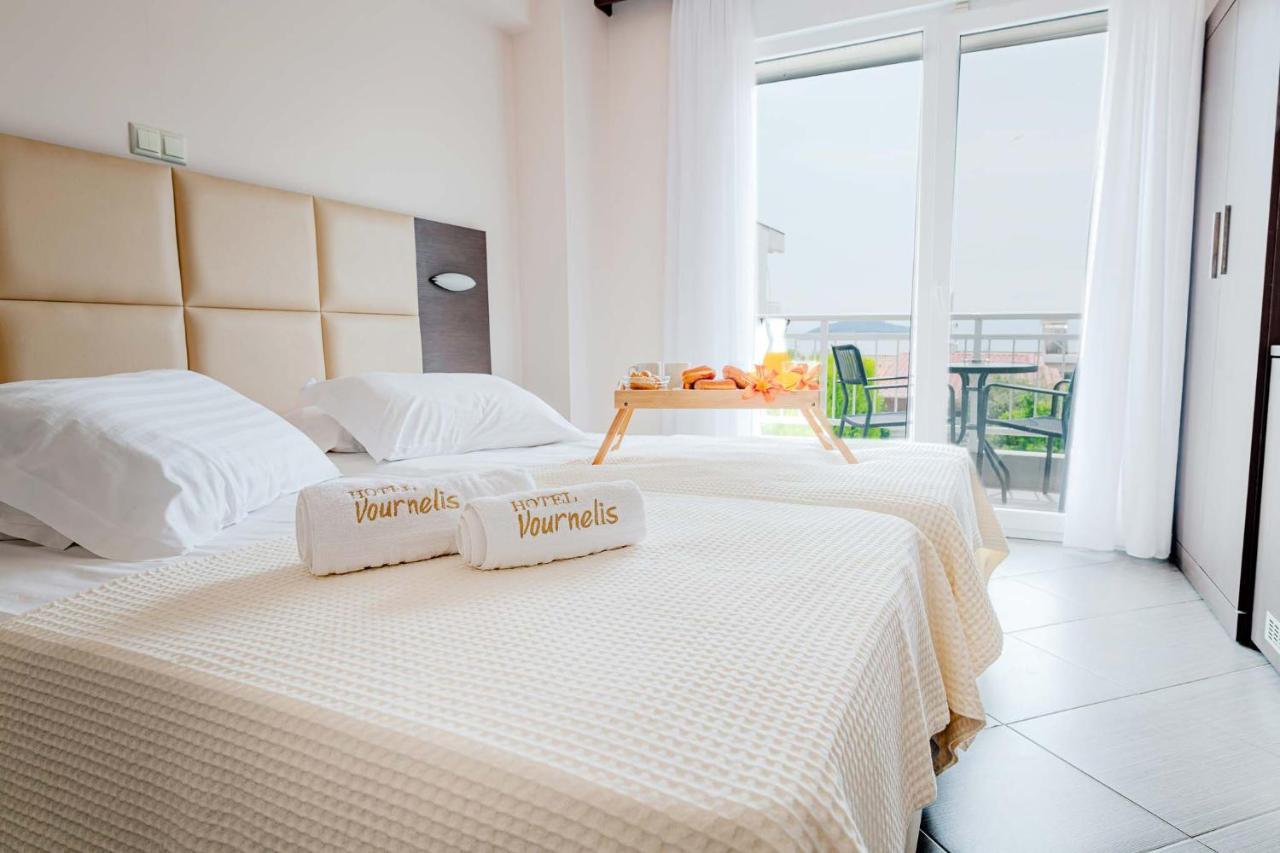 Vournelis Beach Hotel And Spa Nea Iraklitsa Ngoại thất bức ảnh